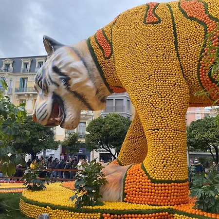 Appartement One Minute To The