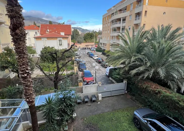 Appartement One Minute To The Menton