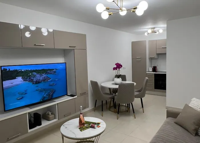 One Minute To The Appartement